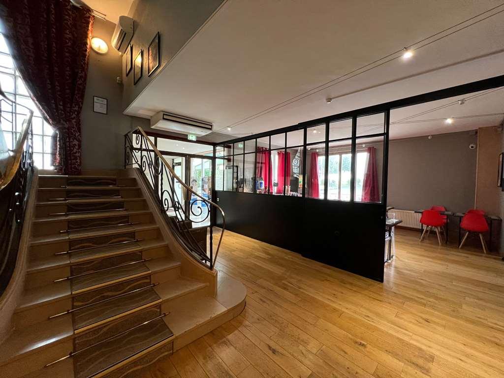 Brit Hotel du Parc Niort Interior foto